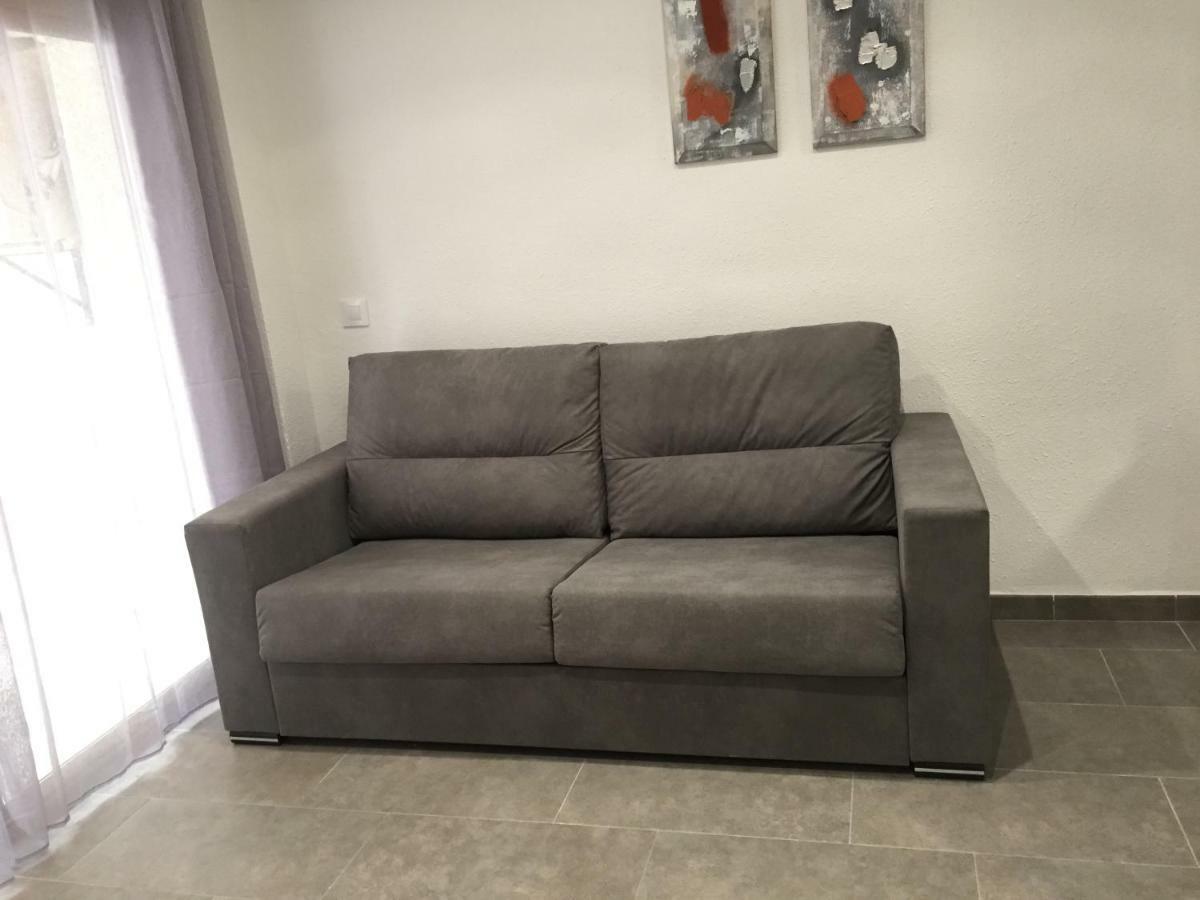 Bonito Y Acogedor Apartamento Con Fibra سالو المظهر الخارجي الصورة