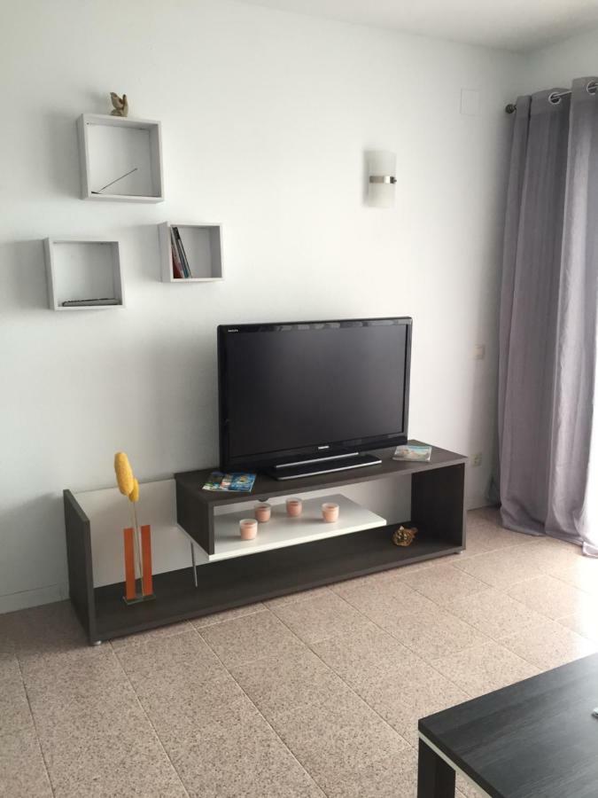 Bonito Y Acogedor Apartamento Con Fibra سالو المظهر الخارجي الصورة